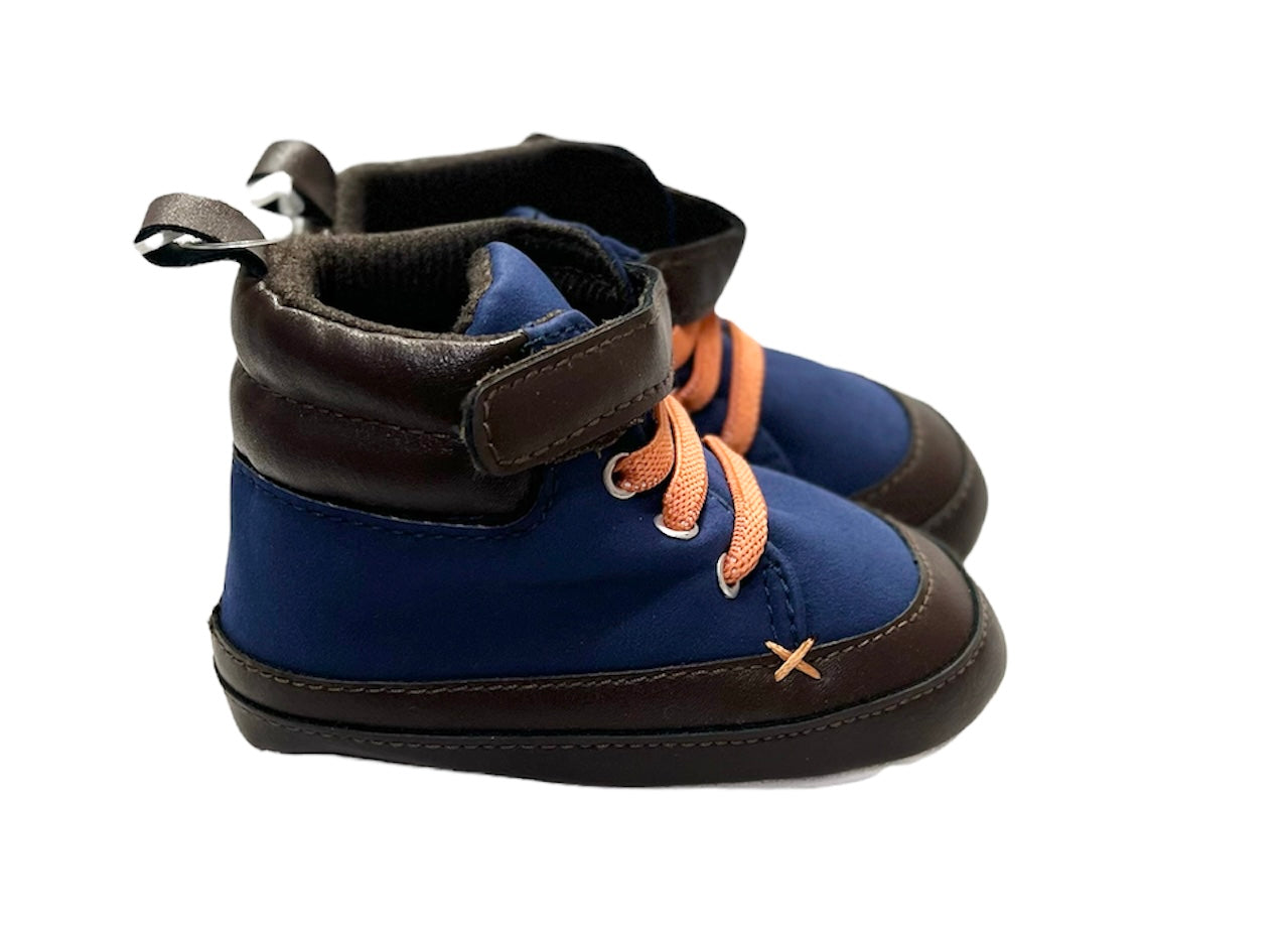 Botas azul café con naranja